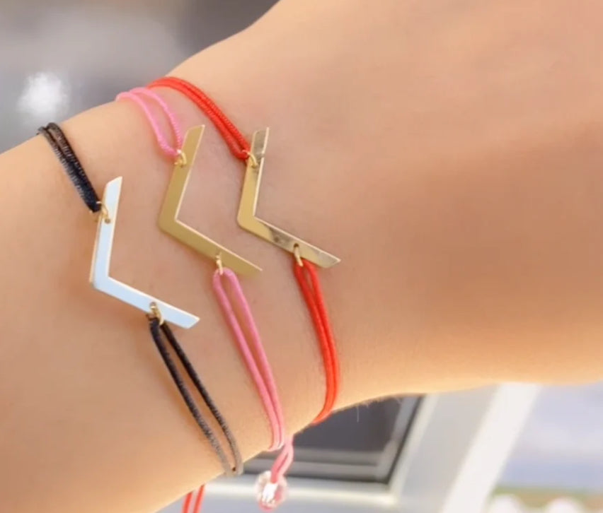 Bracelet élégant en Or 18 carats. Tous les couleurs disponibles