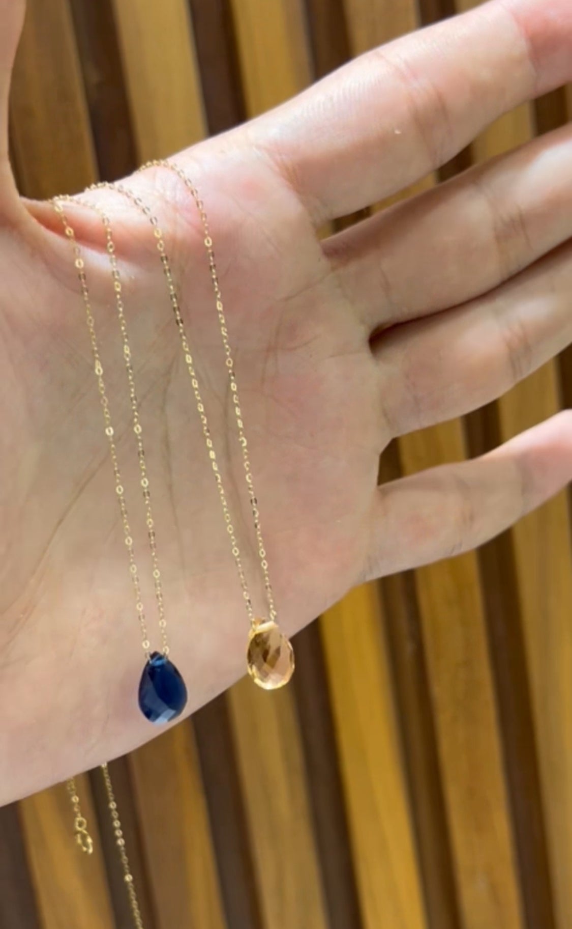 Collier loza en Or 18 carats 😍 . Très chic 🎁